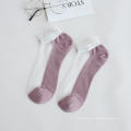 Moda cor doce personalizada No Show Dúzia de meias esportivas brancas de algodão simples feminina tornozelo baixo